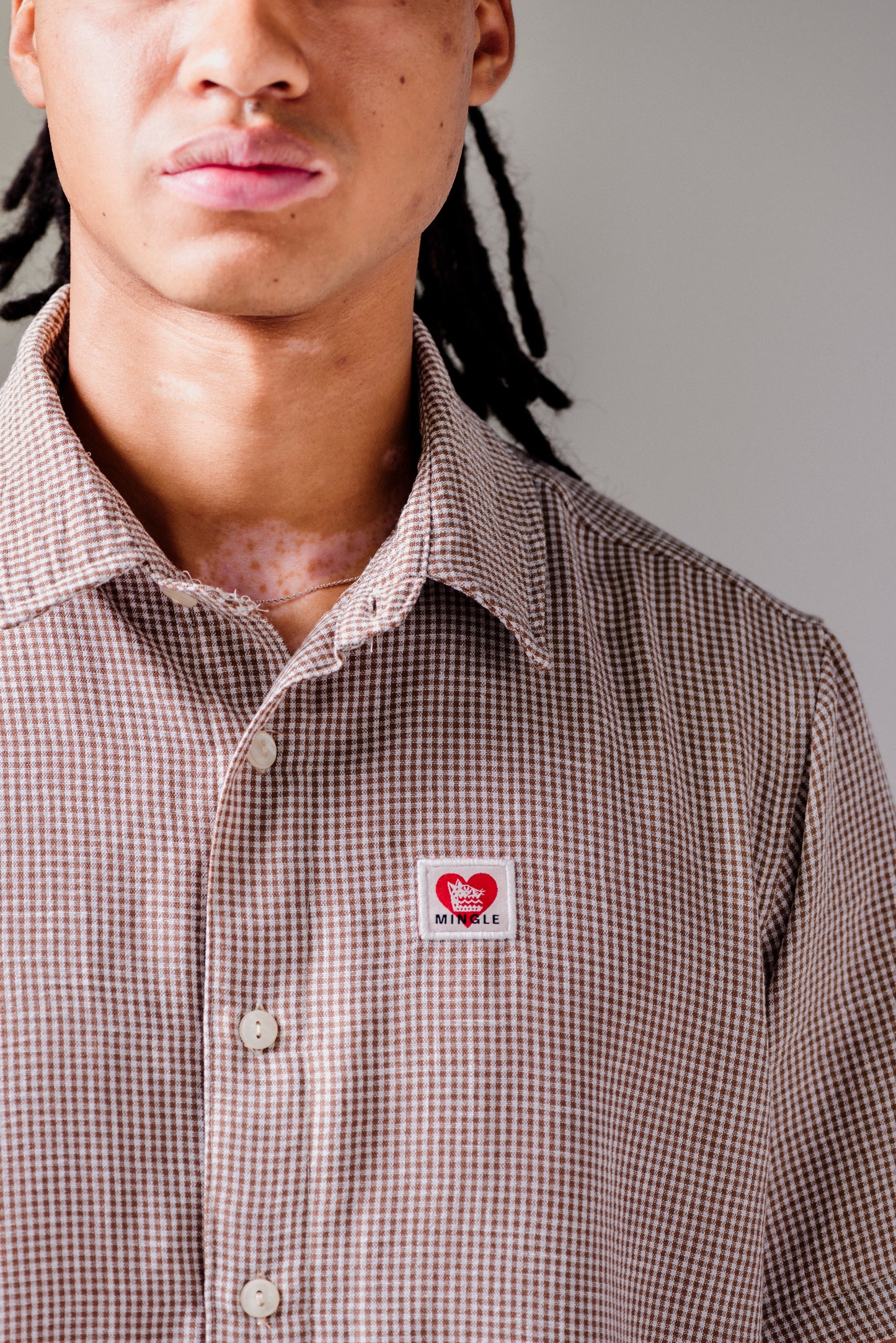 CAMISA MINI CUADROS TAUPE