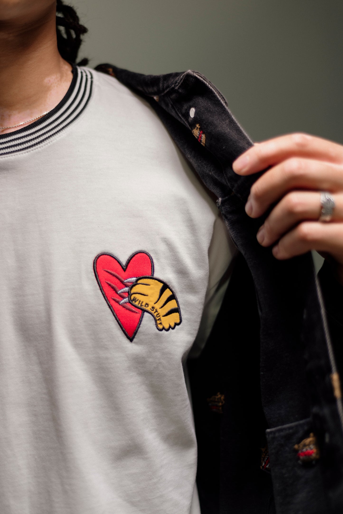 CAMISETA MARFIL WILD STUFF