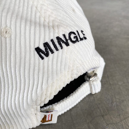 GORRA MARFIL I'M LOOKING FOR MY LOVE